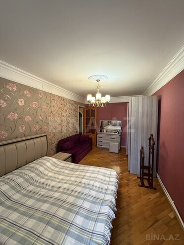 Продаётся 3-комн. вторичка 80 м², м. Ази Асланов, photo 4 from 13