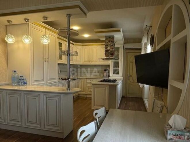 Satılır 5 otaqlı köhnə tikili 250 m², Nərimanov r., photo 12 from 31