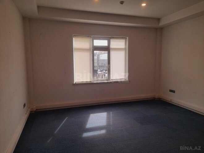 Сдаётся 1-комн. офис 35 м², м. Нариман Нариманов, photo 3 from 12