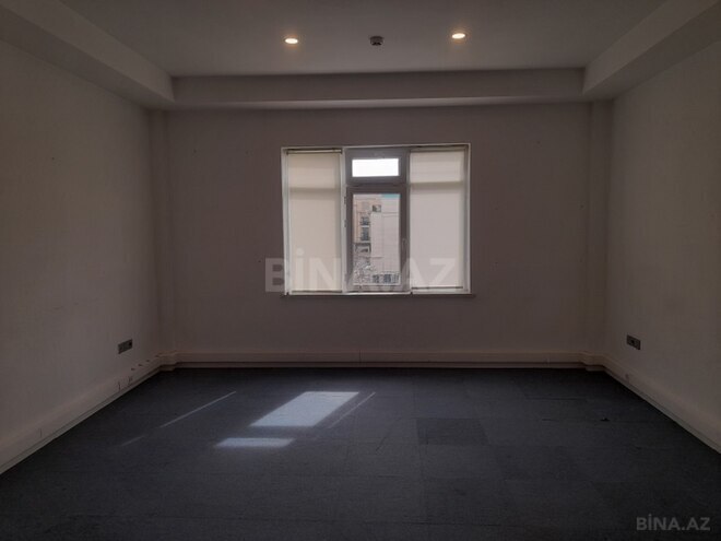 Сдаётся 1-комн. офис 35 м², м. Нариман Нариманов, photo 9 from 12