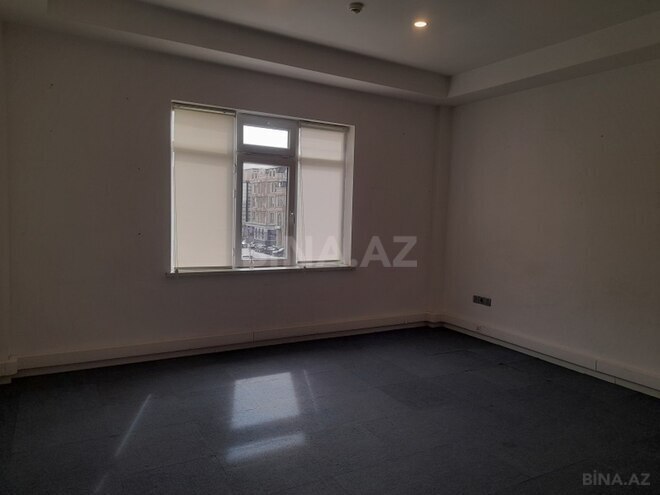 Сдаётся 1-комн. офис 35 м², м. Нариман Нариманов, photo 11 from 12