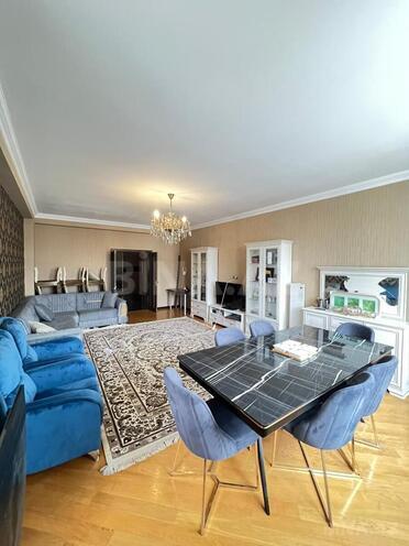 Продаётся 3-комн. новостройка 147 м², м. Элмляр Академиясы, photo 16 from 30