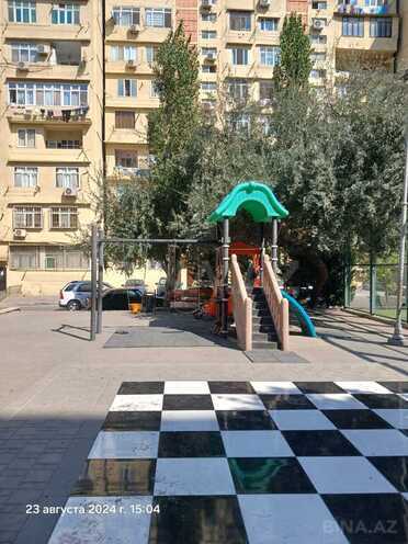 Satılır 4 otaqlı köhnə tikili 120 m², İnşaatçılar m., photo 23 from 24