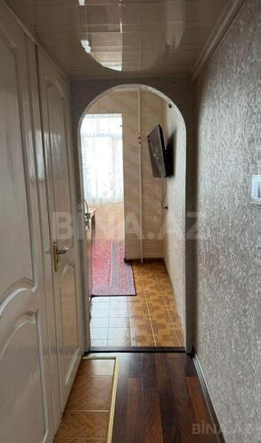 Satılır 3 otaqlı köhnə tikili 70 m², Qara Qarayev m., photo 6 from 17