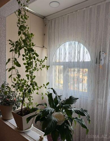 Satılır 3 otaqlı köhnə tikili 70 m², Qara Qarayev m., photo 13 from 17