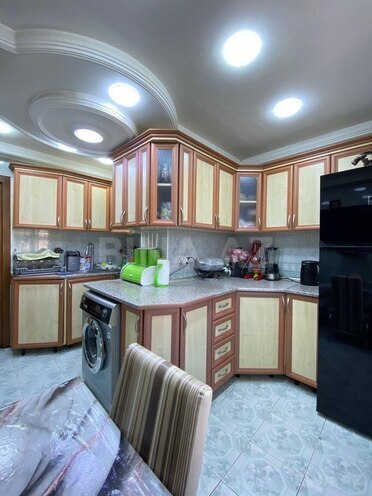 Продаётся 3-комн. вторичка 80 м², м. Элмляр Академиясы, photo 22 from 27