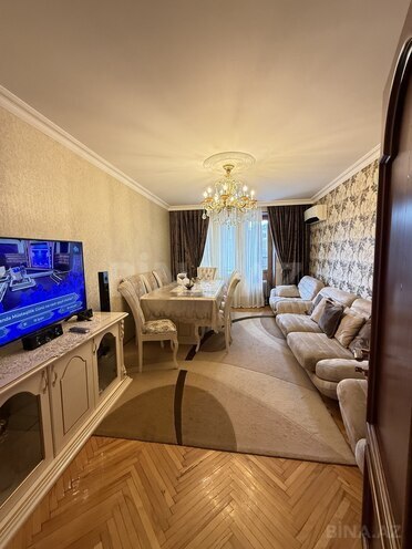 Продаётся 3-комн. вторичка 80 м², м. Элмляр Академиясы, photo 9 from 27