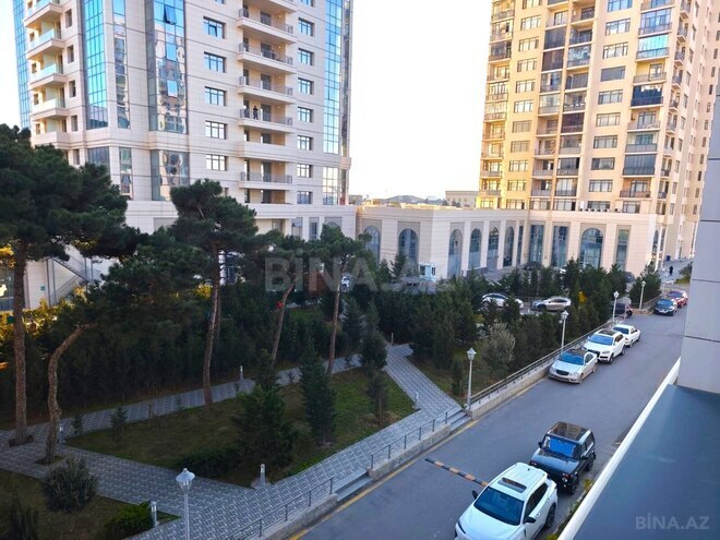 Сдаётся 3-комн. новостройка 70 м², м. Кероглу, photo 26 from 32