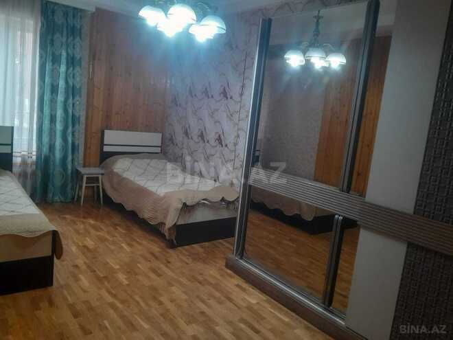 Сдаётся 3-комн. новостройка 110 м², м. Ичеришехер, photo 6 from 12