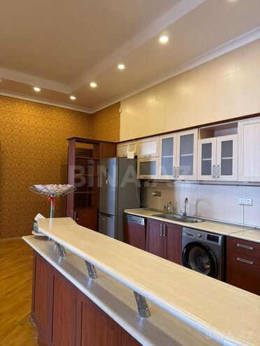 Сдаётся 3-комн. вторичка 105 м², м. Сахил, photo 7 from 26