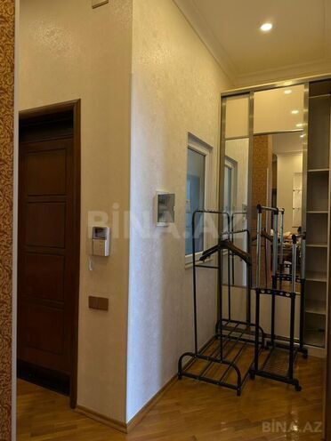 Сдаётся 3-комн. вторичка 105 м², м. Сахил, photo 8 from 26