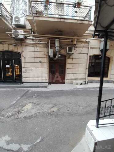 Satılır 3 otaqlı köhnə tikili 67.7 m², 28 May m., photo 4 from 23