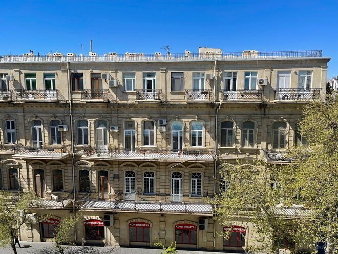 Сдаётся 3-комн. вторичка 105 м², м. Сахил, photo 21 from 26