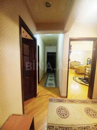 Satılır 5 otaqlı köhnə tikili 130 m², Azadlıq Prospekti m., photo 11 from 22