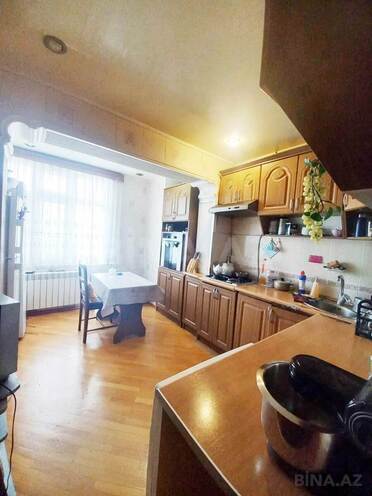 Satılır 5 otaqlı köhnə tikili 130 m², Azadlıq Prospekti m., photo 7 from 22