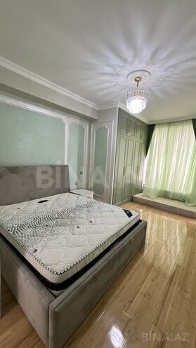 Продаётся 4-комн. новостройка 215 м², м. Низами, photo 10 from 19