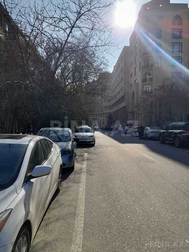 Продаётся 3-комн. вторичка 75 м², м. Элмляр Академиясы, photo 24 from 29