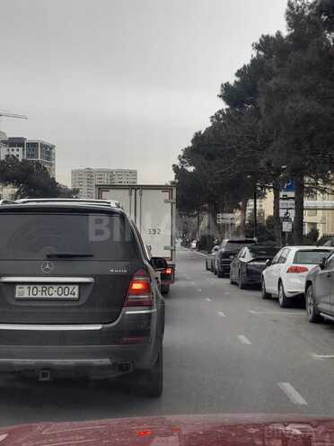 Продаётся 3-комн. вторичка 80 м², Ясамальский р., photo 8 from 18