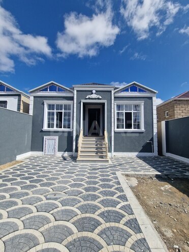 Satılır 4 otaqlı həyət evi/bağ evi 121 m², Ramana q., photo 1 from 18