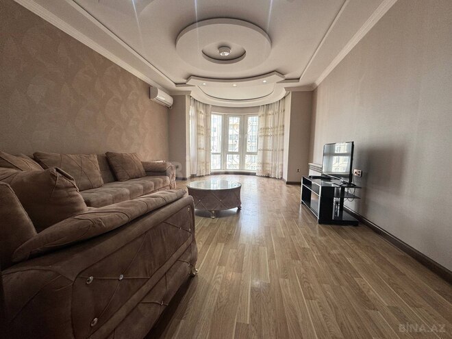 Satılır 3 otaqlı yeni tikili 100 m², 8 Noyabr m., photo 1 from 15