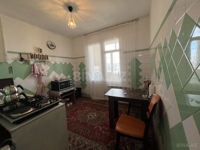 Продаётся 3-комн. вторичка 75 м², м. Элмляр Академиясы, photo 6 from 16