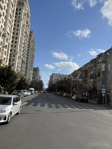 Продаётся 3-комн. вторичка 75 м², м. Элмляр Академиясы, photo 1 from 16