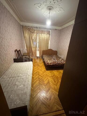 Сдаётся 3-комн. вторичка 50 м², м. 20 января, photo 4 from 13