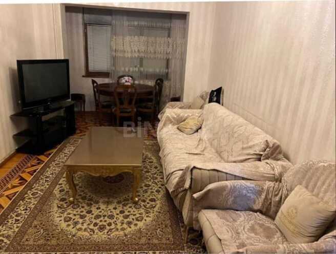 Продаётся 3-комн. вторичка 85 м², пос. Бакиханова, photo 1 from 13