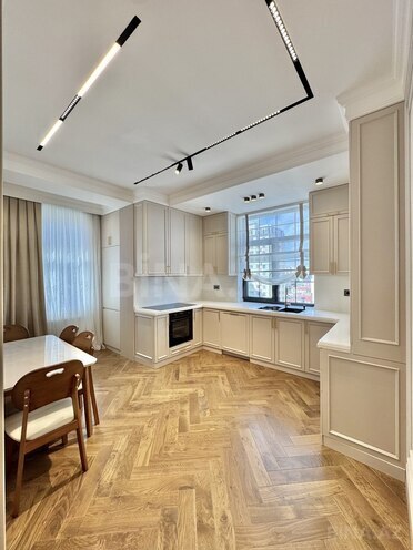 Продаётся 4-комн. новостройка 166 м², м. Элмляр Академиясы, photo 5 from 18