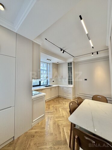 Продаётся 4-комн. новостройка 166 м², м. Элмляр Академиясы, photo 6 from 18