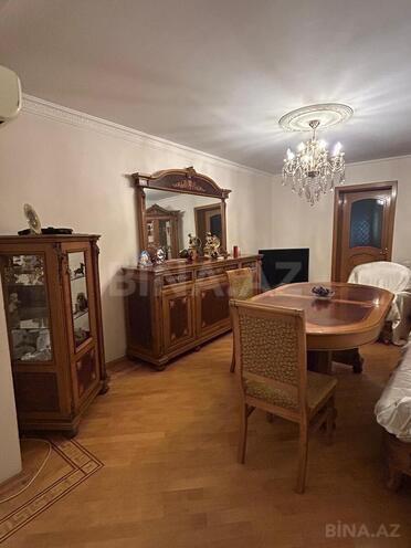 Сдаётся 3-комн. вторичка 120 м², м. Иншаатчылар, photo 9 from 13