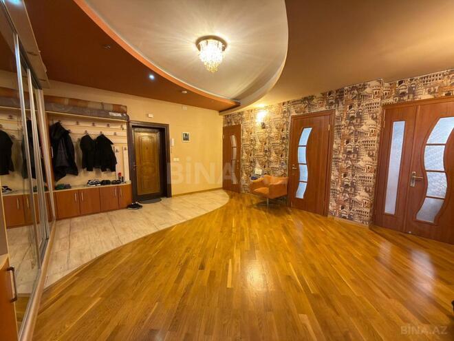 Продаётся 5-комн. новостройка 191 м², м. Низами, photo 12 from 28