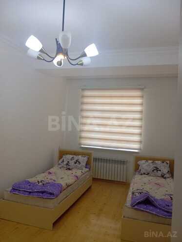 Сдаётся 3-комн. новостройка 71 м², Абшеронcкий  р., photo 15 from 18