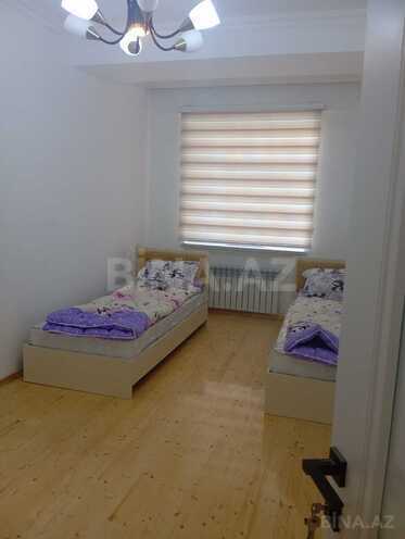 Сдаётся 3-комн. новостройка 71 м², Абшеронcкий  р., photo 7 from 18