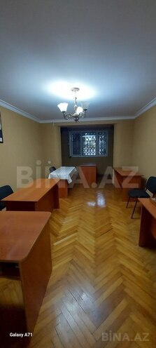 İcarəyə verilir 3 otaqlı ofis 100 m², 28 May m., photo 5 from 6