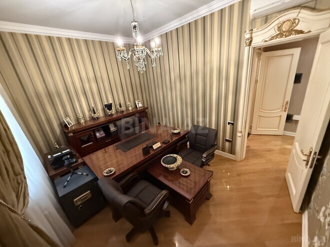 Продаётся 12-комн. дом/дача 1 200 м², м. Насими, photo 23 from 32