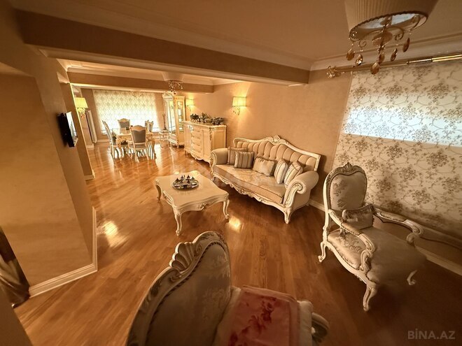 Продаётся 12-комн. дом/дача 1 200 м², м. Насими, photo 21 from 32