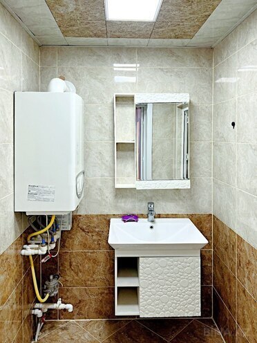 Satılır 5 otaqlı həyət evi/bağ evi 320 m², photo 28 from 31