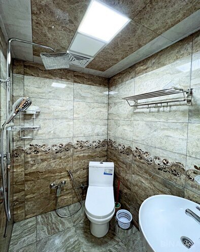 Satılır 5 otaqlı həyət evi/bağ evi 320 m², photo 27 from 31