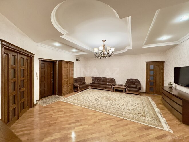 Satılır 3 otaqlı yeni tikili 150 m², İnşaatçılar m., photo 3 from 16