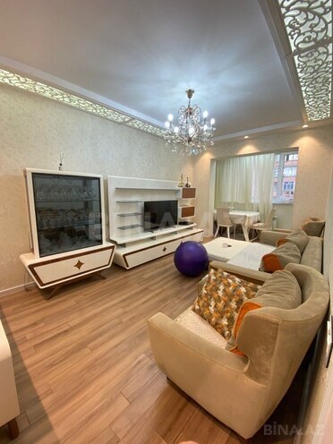 Продаётся 3-комн. вторичка 90 м², м. 20 января, photo 1 from 24