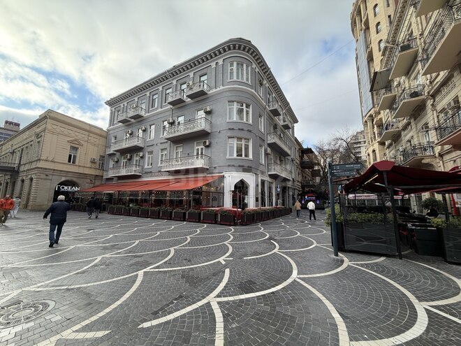 Продаётся 4-комн. вторичка 160 м², м. Сахил, photo 3 from 18