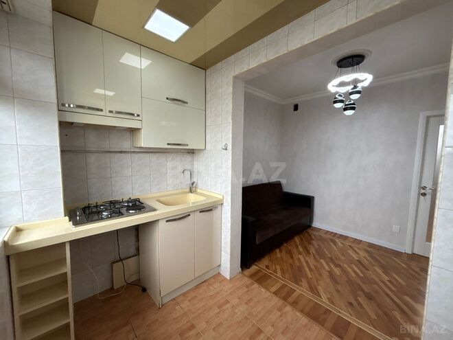 Satılır 2 otaqlı köhnə tikili 60 m², Xalqlar Dostluğu m., photo 13 from 18