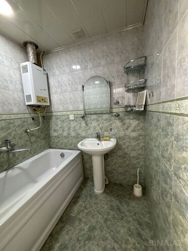 Satılır 2 otaqlı köhnə tikili 60 m², Xalqlar Dostluğu m., photo 16 from 18