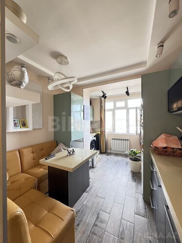 Satılır 2 otaqlı köhnə tikili 55 m², Yasamal r., photo 6 from 12