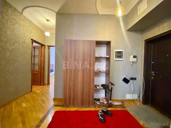 İcarəyə verilir 4 otaqlı yeni tikili 200 m², 28 May m., photo 20 from 26