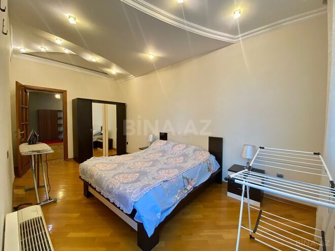 İcarəyə verilir 4 otaqlı yeni tikili 200 m², 28 May m., photo 16 from 26