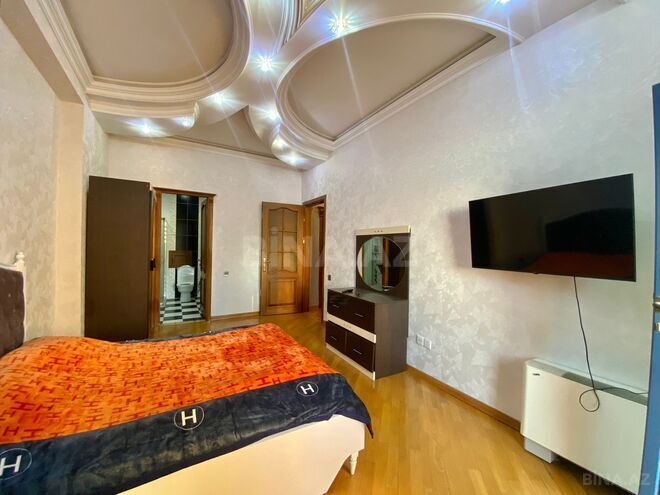 İcarəyə verilir 4 otaqlı yeni tikili 200 m², 28 May m., photo 14 from 26