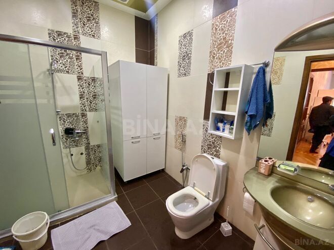 İcarəyə verilir 4 otaqlı yeni tikili 200 m², 28 May m., photo 24 from 26