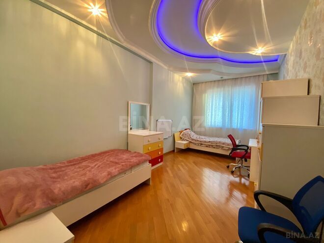 İcarəyə verilir 4 otaqlı yeni tikili 200 m², 28 May m., photo 19 from 26